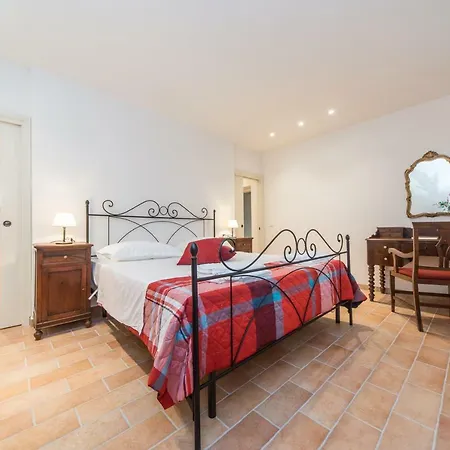 Il Poggiolo Ai Casini Apartment *