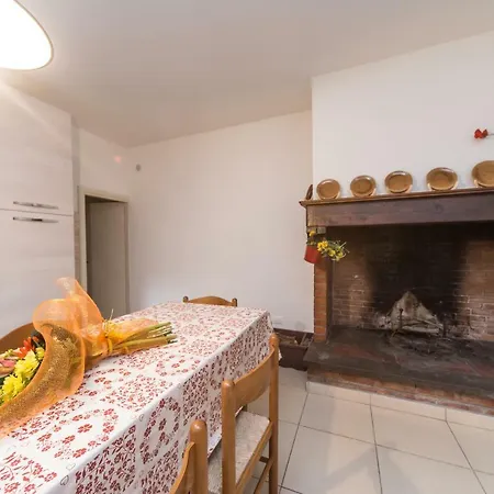 Il Poggiolo Ai Casini Apartment *