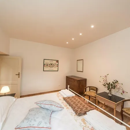 Il Poggiolo Ai Casini Apartment